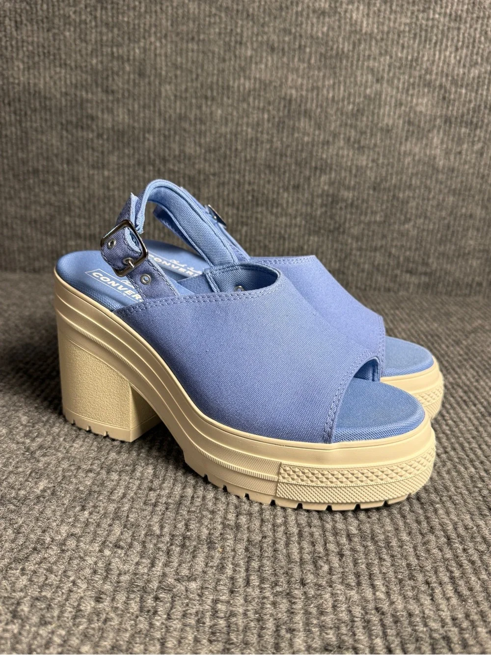 Converse Chuck 70 De Luxe Heel Sandal Platform - Open Sky - Size 8.5 NWOB